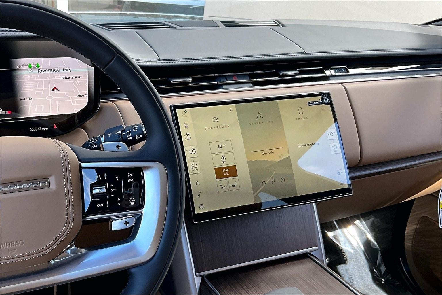 2026 Land Rover Range Rover SE