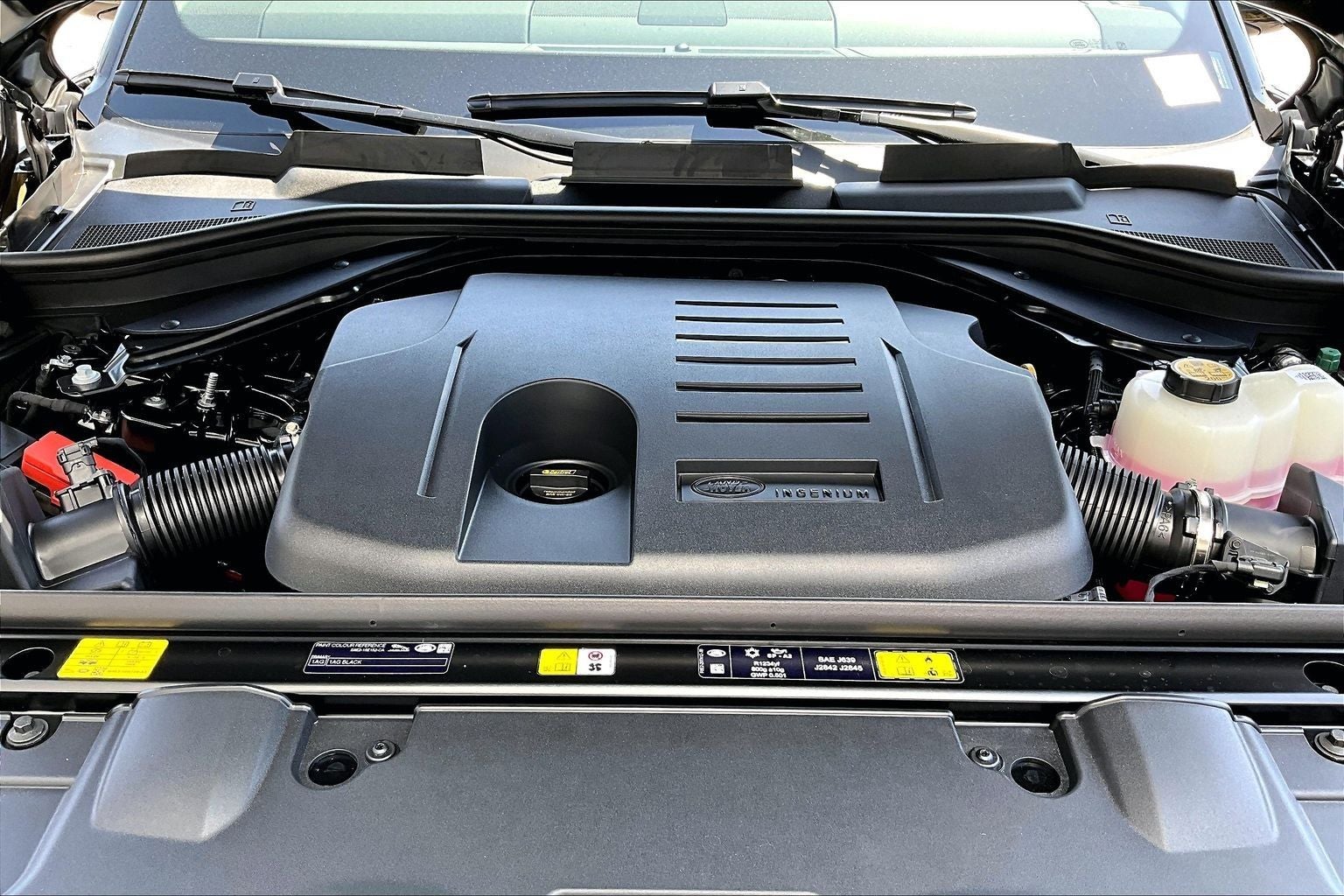 2026 Land Rover Range Rover SE