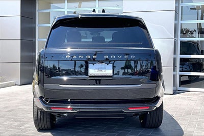 2026 Land Rover Range Rover SE