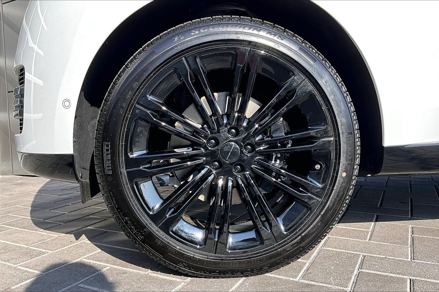 2026 Land Rover Range Rover SE