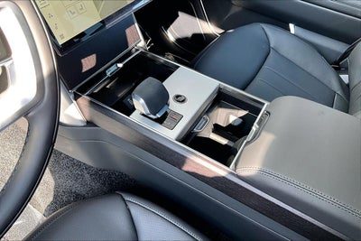 2026 Land Rover Range Rover SE