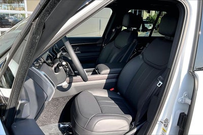 2026 Land Rover Range Rover SE