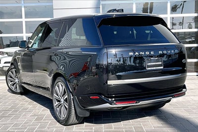2023 Land Rover Range Rover SE LWB