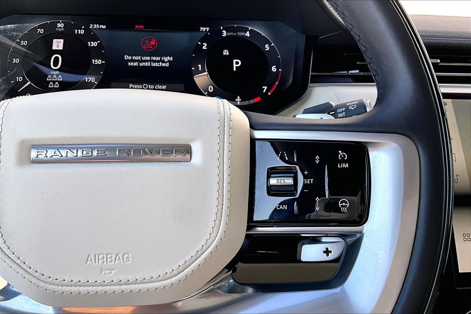 2023 Land Rover Range Rover SE LWB