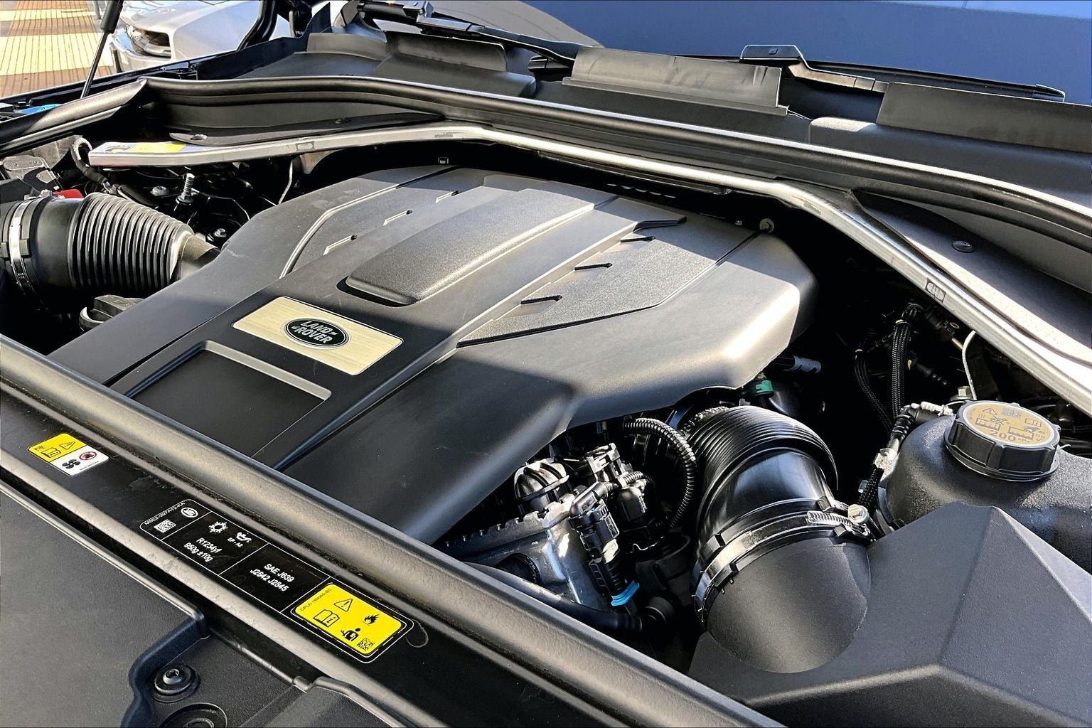 2023 Land Rover Range Rover SE LWB