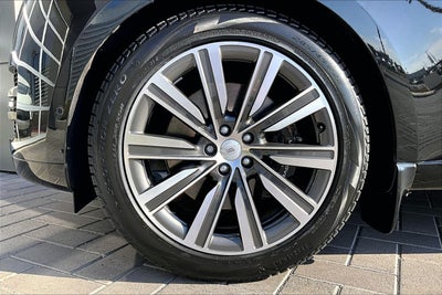 2023 Land Rover Range Rover SE LWB