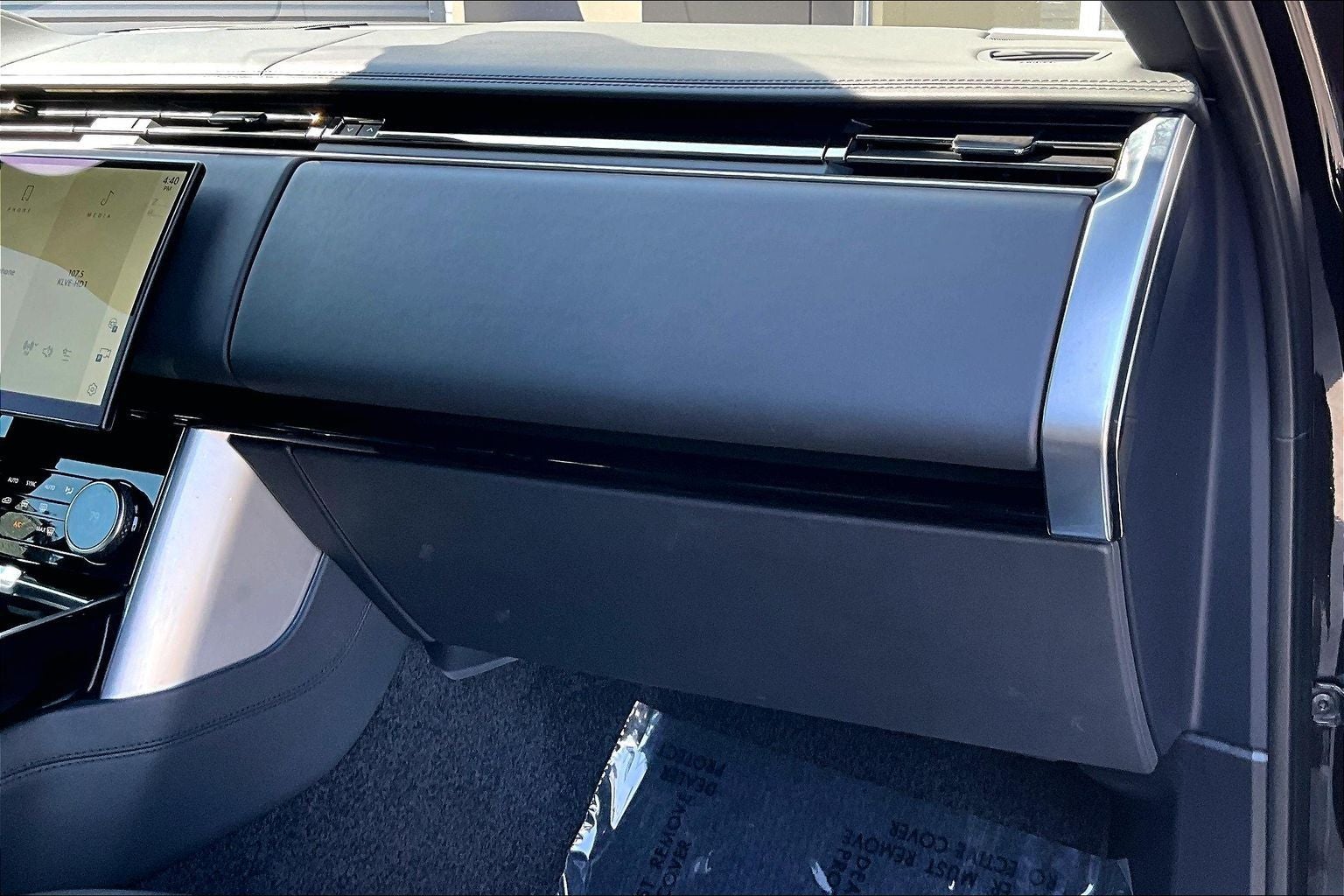 2023 Land Rover Range Rover SE LWB