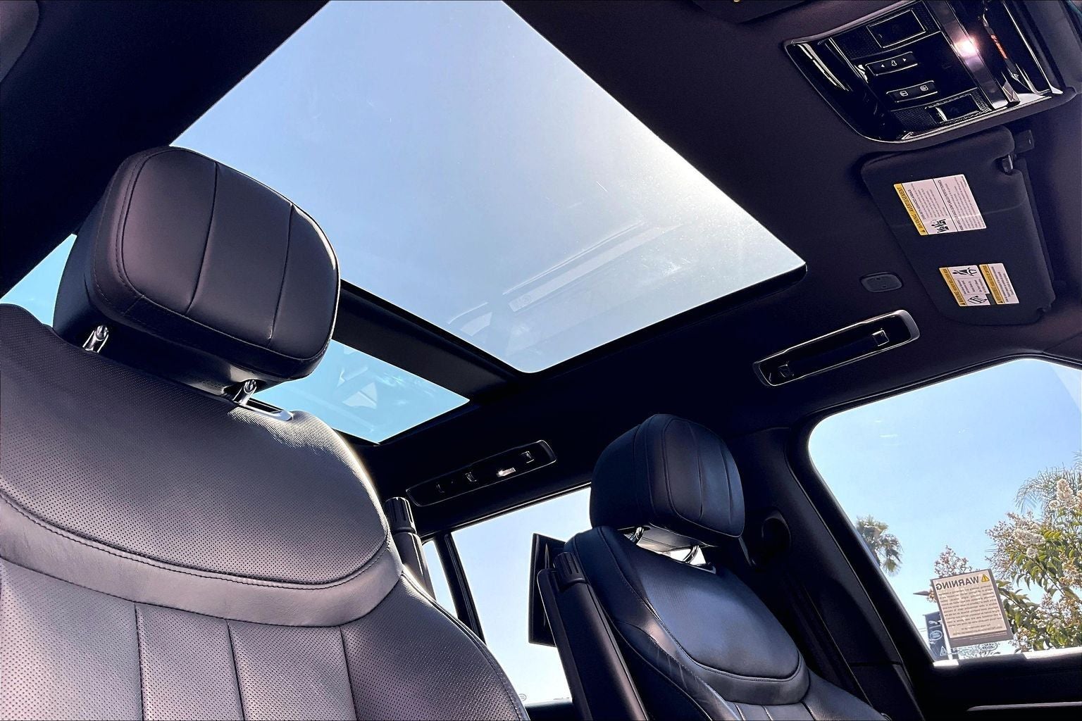 2023 Land Rover Range Rover SE LWB