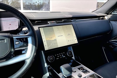 2023 Land Rover Range Rover SE LWB