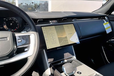 2026 Land Rover Range Rover SE LWB