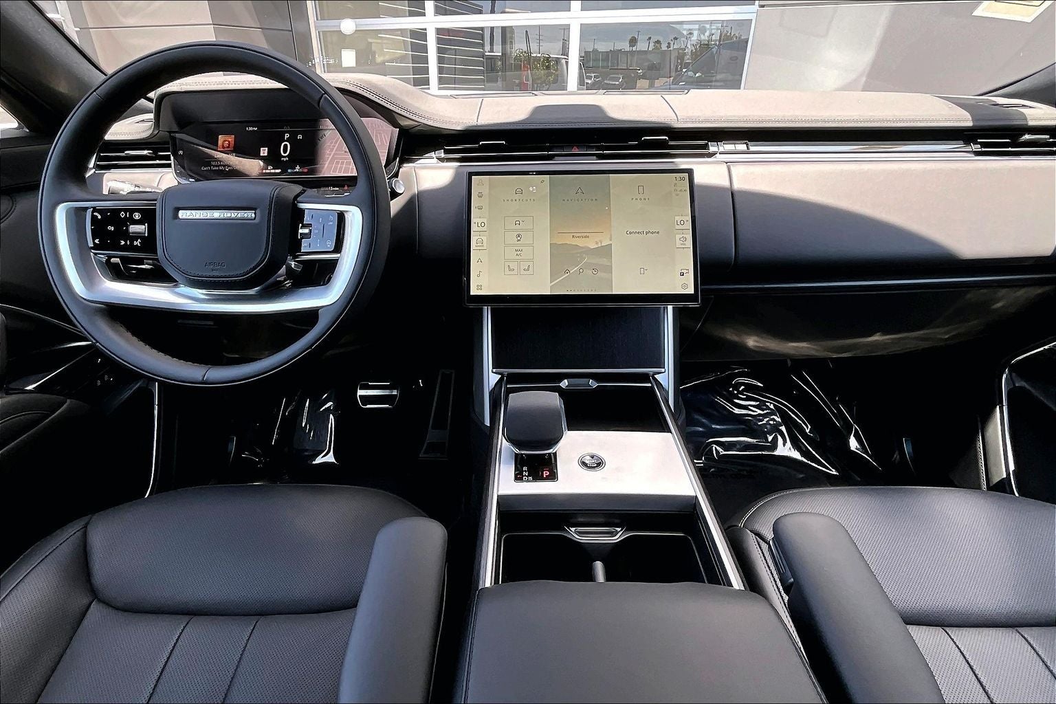2026 Land Rover Range Rover SE LWB