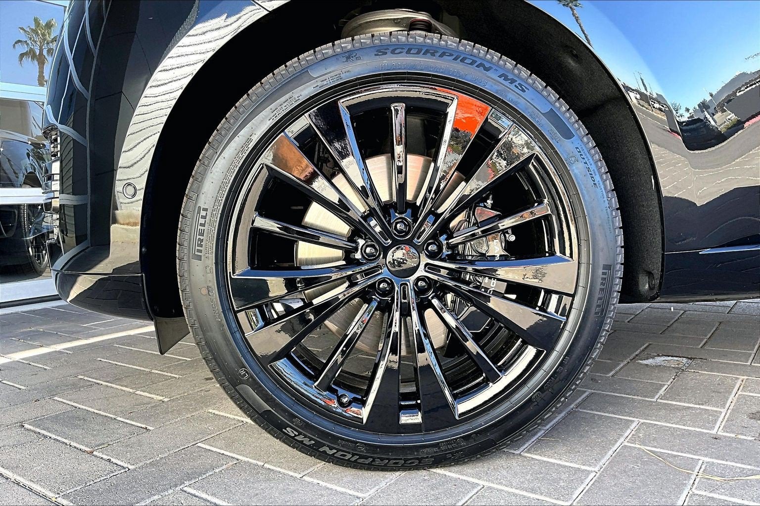 2026 Land Rover Range Rover SE LWB