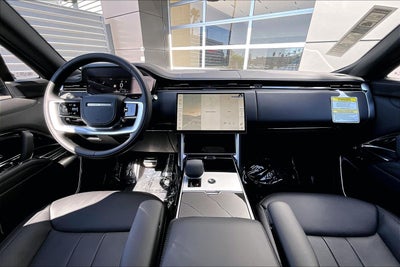 2026 Land Rover Range Rover SE LWB