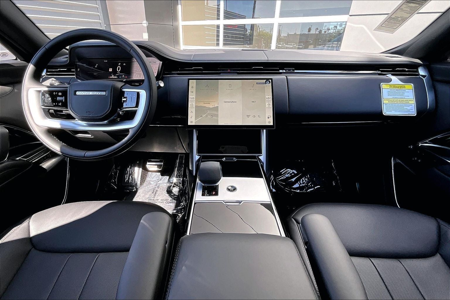 2026 Land Rover Range Rover SE LWB