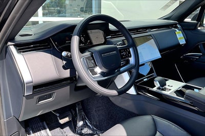 2026 Land Rover Range Rover SE LWB