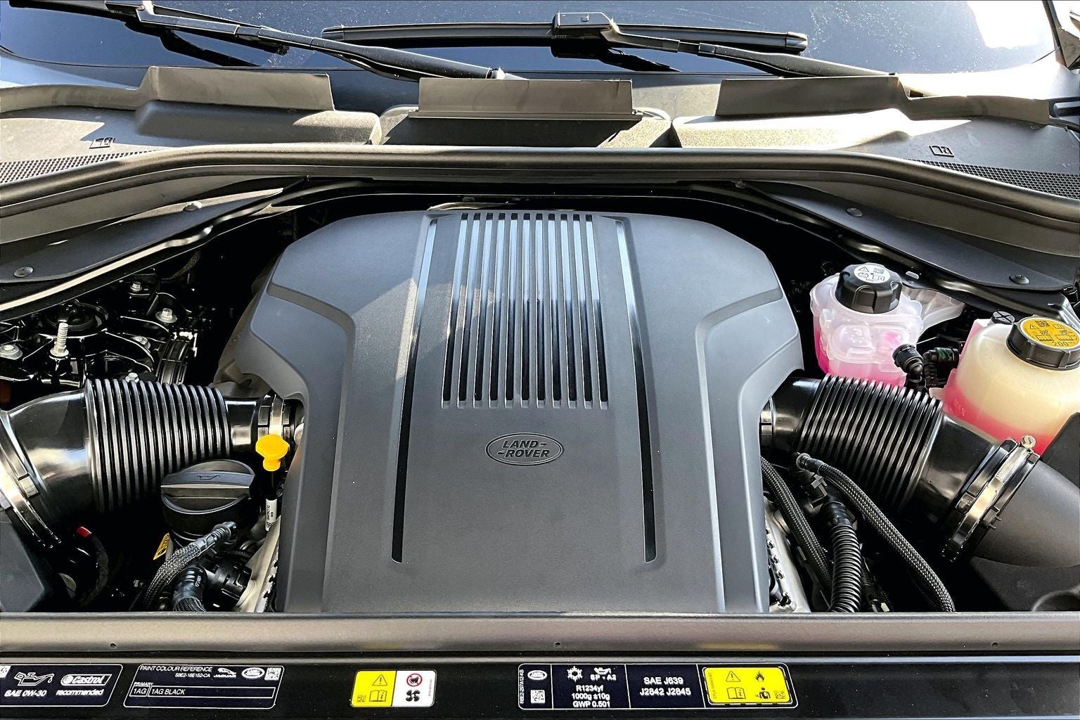 2026 Land Rover Range Rover SE LWB