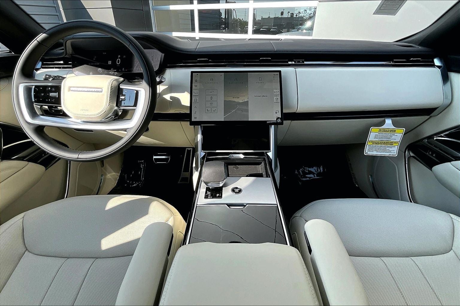 2026 Land Rover Range Rover SE LWB