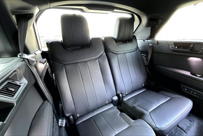 2026 Land Rover Range Rover SE LWB