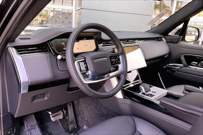 2026 Land Rover Range Rover SE LWB