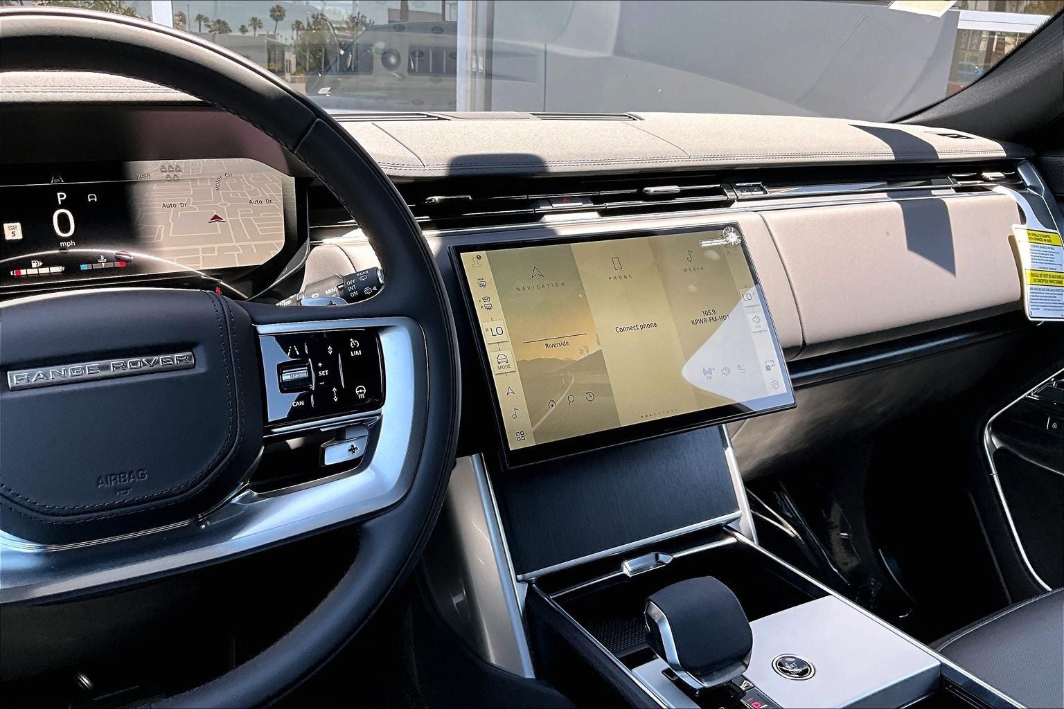 2026 Land Rover Range Rover SE LWB