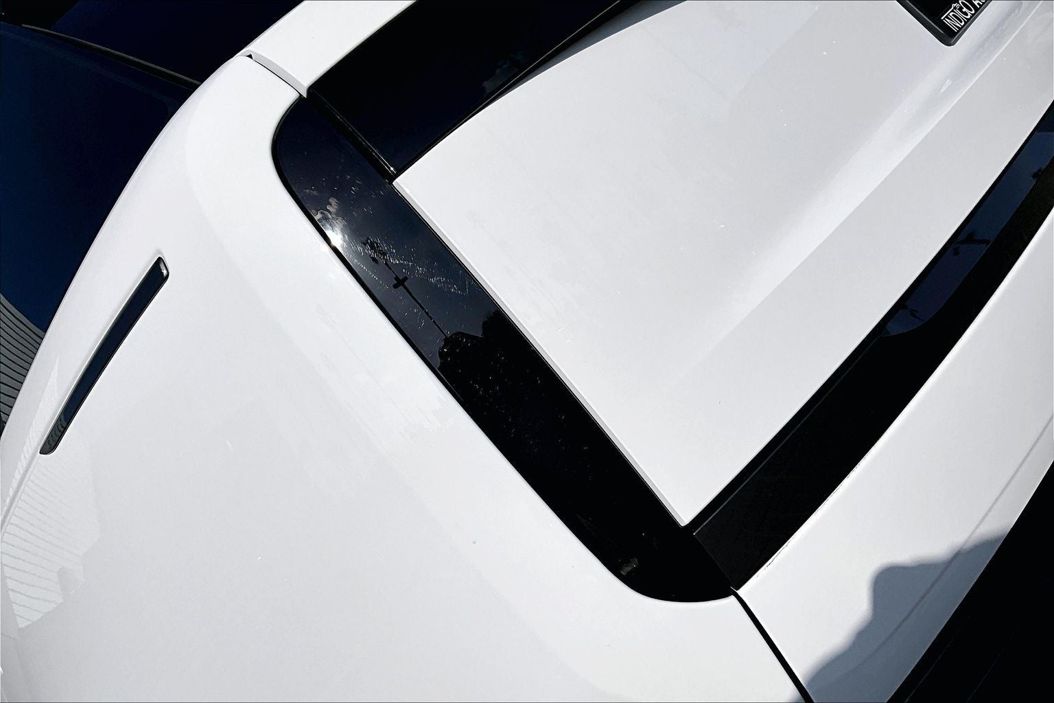 2025 Land Rover Range Rover SE LWB