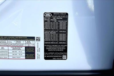 2025 Land Rover Range Rover SE LWB