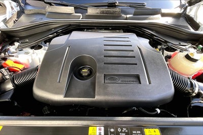 2025 Land Rover Range Rover SE LWB