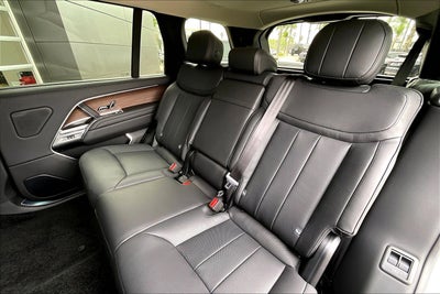 2026 Land Rover Range Rover SE LWB