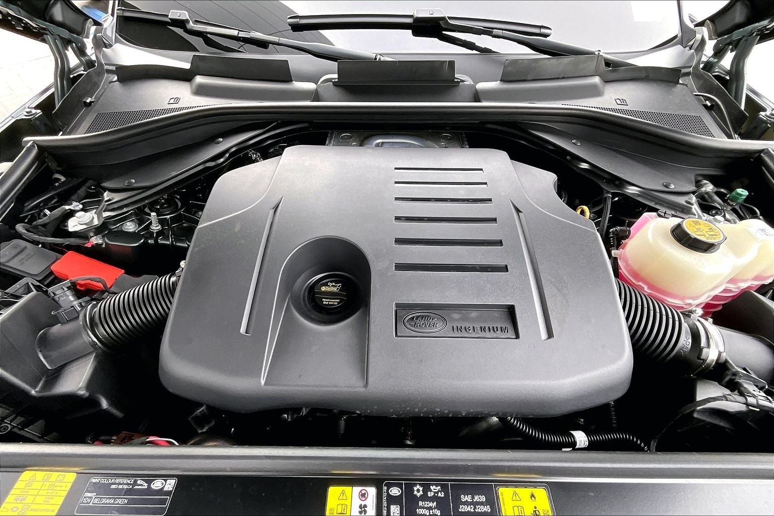 2026 Land Rover Range Rover SE LWB