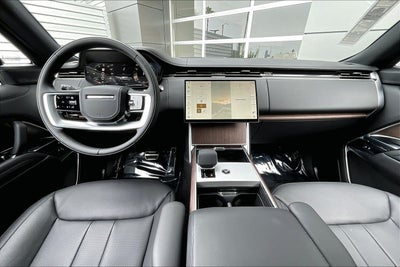 2026 Land Rover Range Rover SE LWB