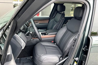 2026 Land Rover Range Rover SE LWB