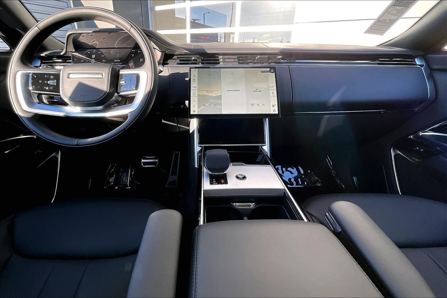 2026 Land Rover Range Rover SE LWB