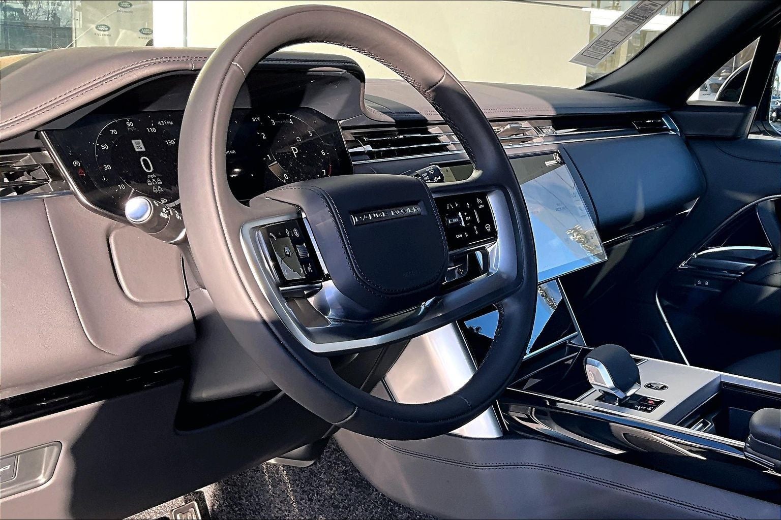 2026 Land Rover Range Rover SE LWB