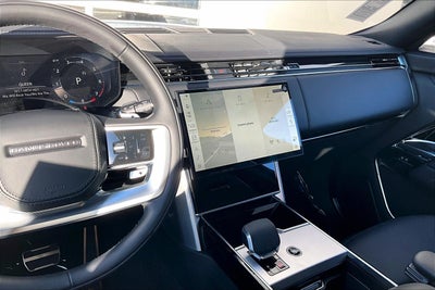 2026 Land Rover Range Rover SE LWB