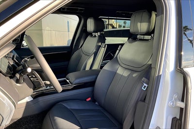 2026 Land Rover Range Rover SE LWB