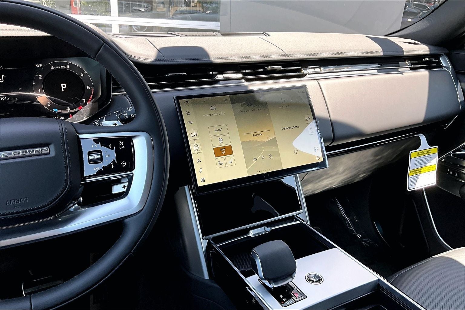 2026 Land Rover Range Rover SE LWB