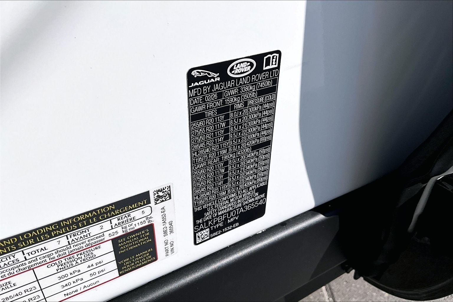 2026 Land Rover Range Rover SE LWB