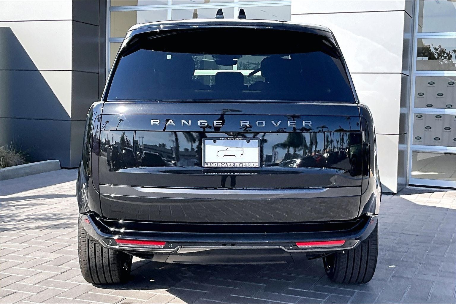 2026 Land Rover Range Rover SE LWB
