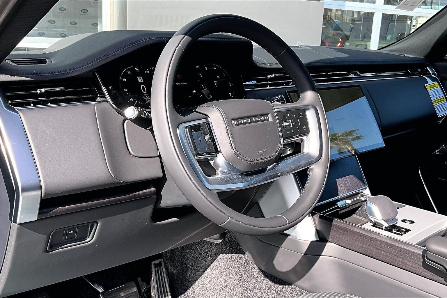 2026 Land Rover Range Rover SE LWB