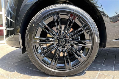 2026 Land Rover Range Rover SE LWB