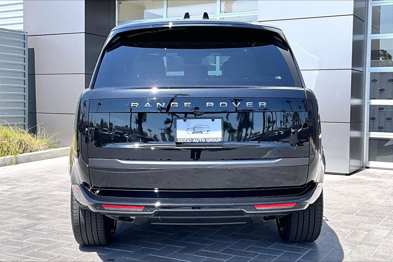 2026 Land Rover Range Rover SE LWB