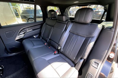 2026 Land Rover Range Rover SE LWB