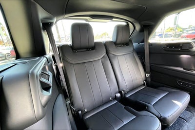 2026 Land Rover Range Rover SE LWB