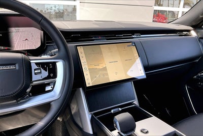 2026 Land Rover Range Rover SE LWB