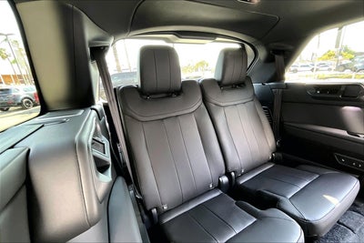 2026 Land Rover Range Rover SE LWB