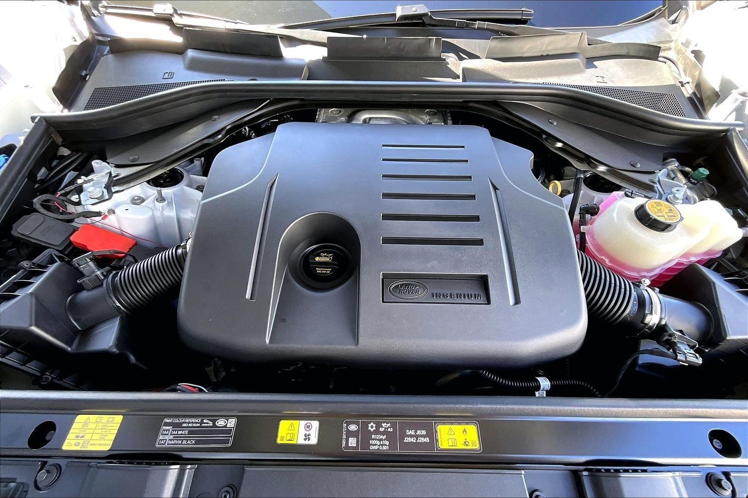 2026 Land Rover Range Rover SE LWB