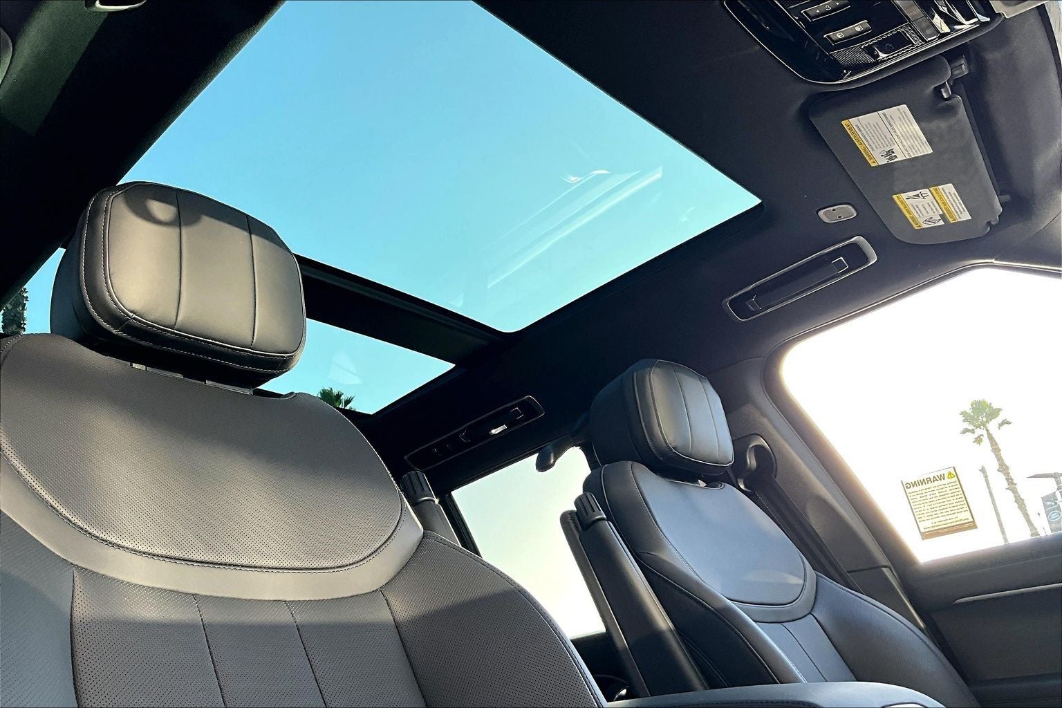 2026 Land Rover Range Rover SE LWB