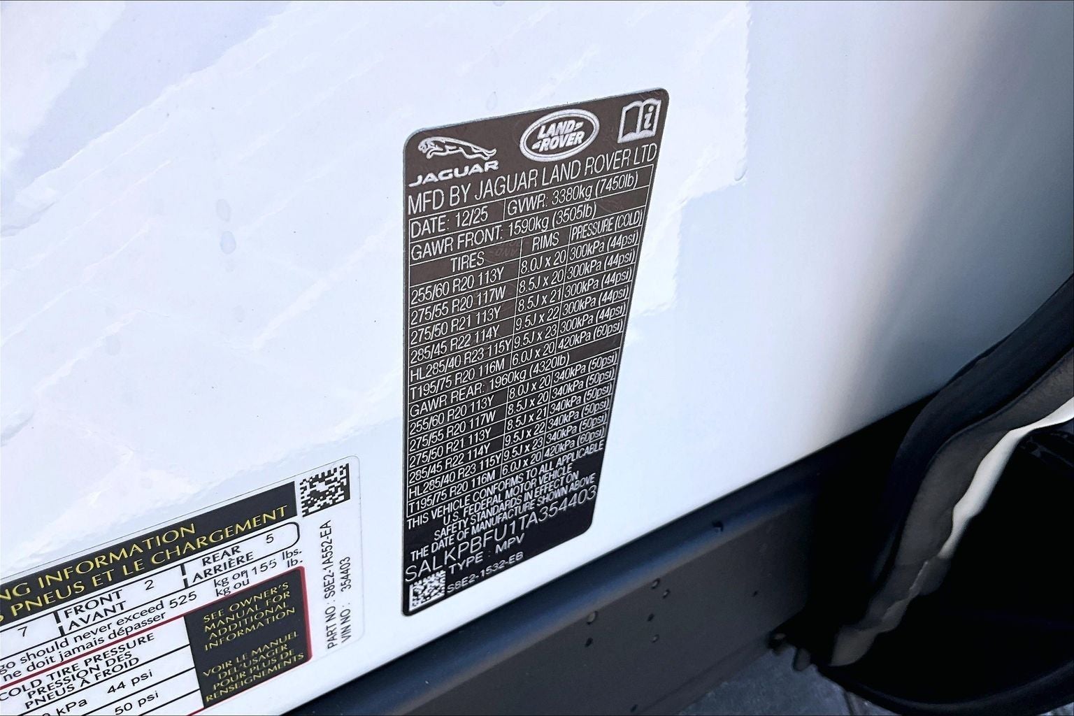 2026 Land Rover Range Rover SE LWB