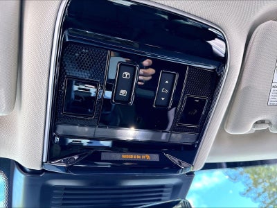 2026 Land Rover Range Rover SE LWB
