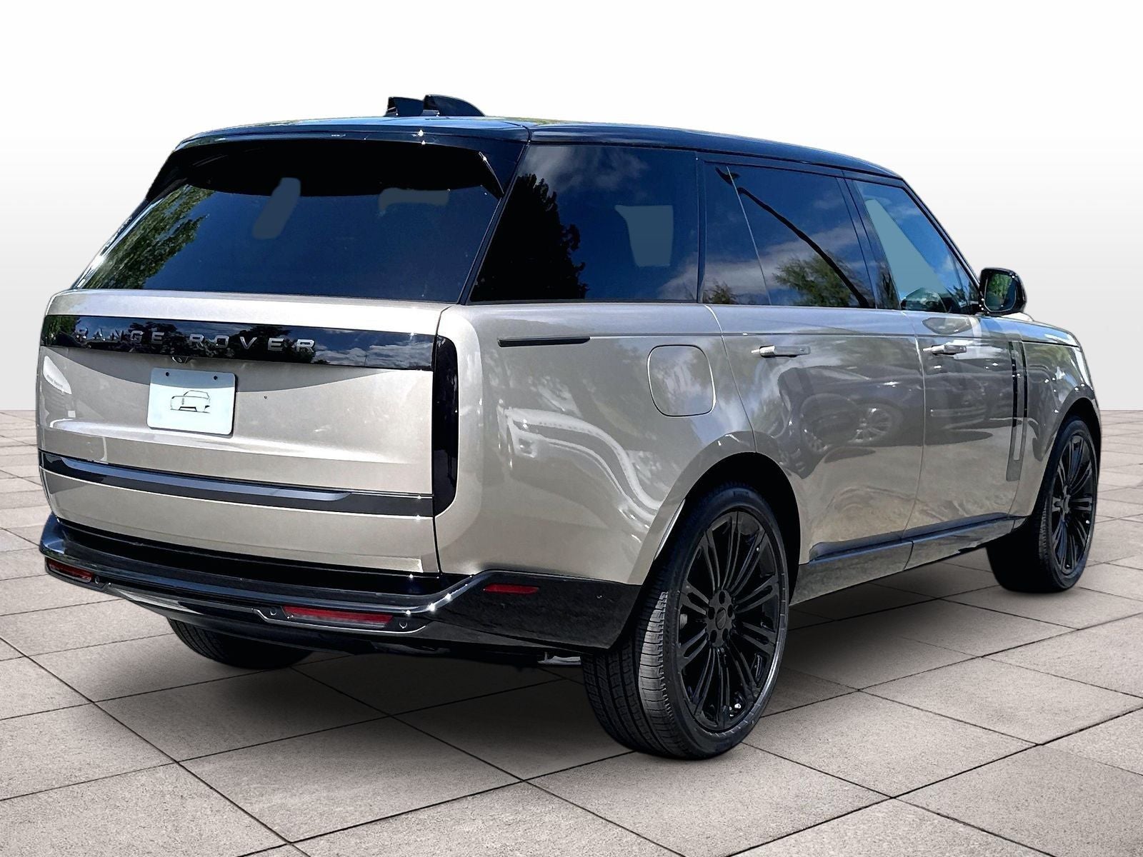 2026 Land Rover Range Rover SE LWB